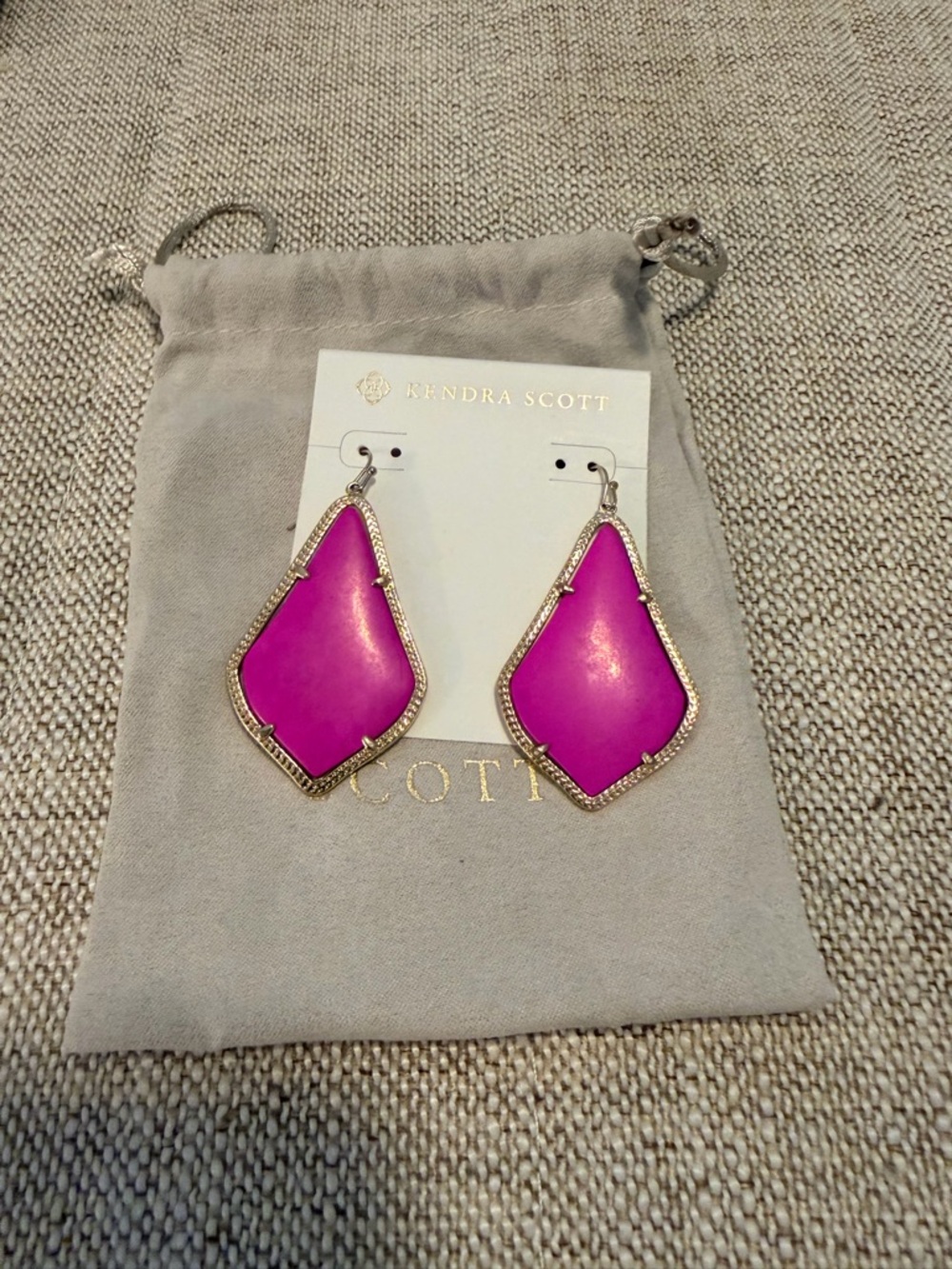 Kendra Scott Magenta Alexandra Drop Earrings